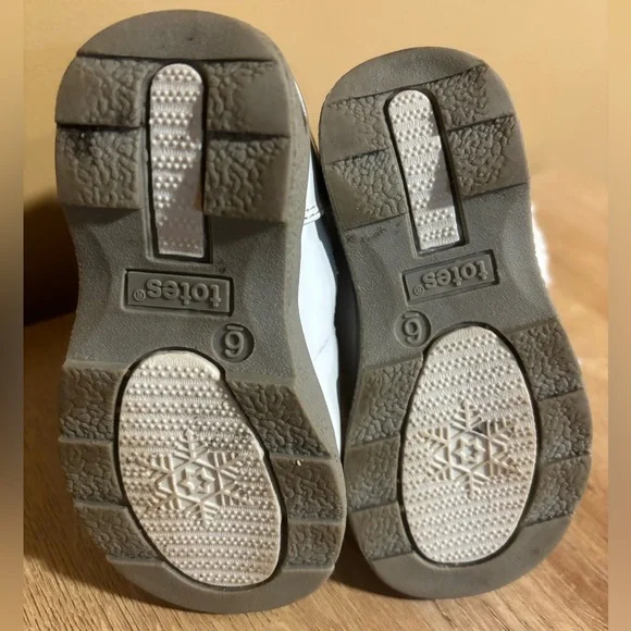 Totes Baby Girl Sherpa Winter Snow Boots - Picture 4 of 4